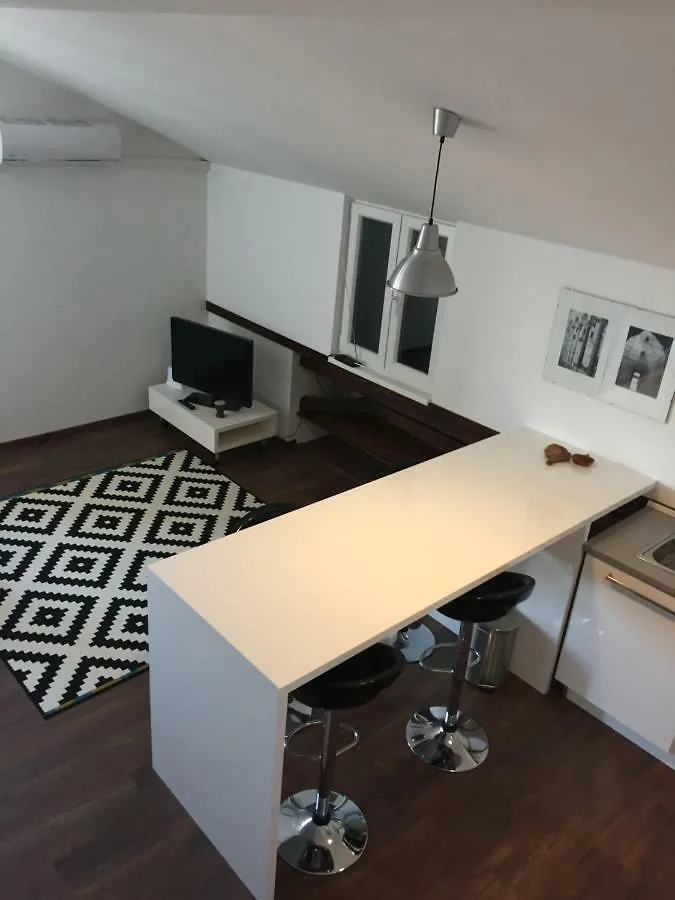 Seaview Apartment Kastela
